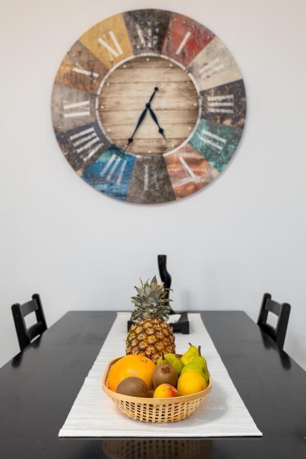 Appartamento Urban Oasis With Free Parking